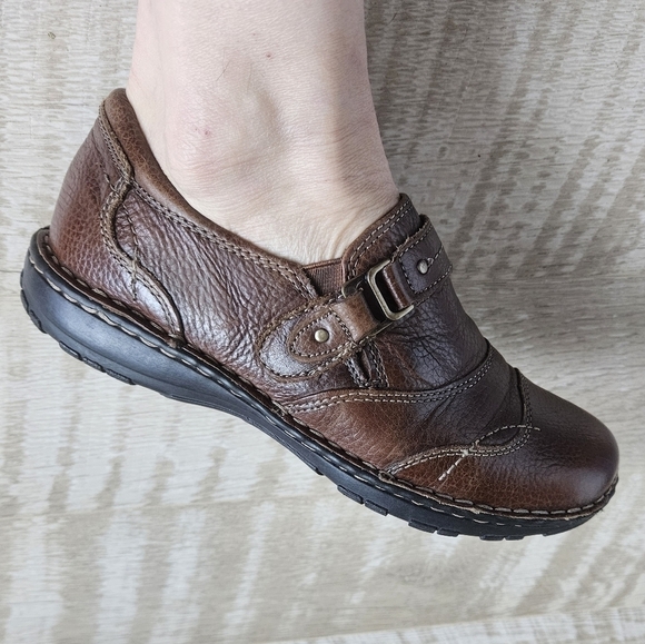 Earth Origins Leather Loafers - Picture 13 of 16